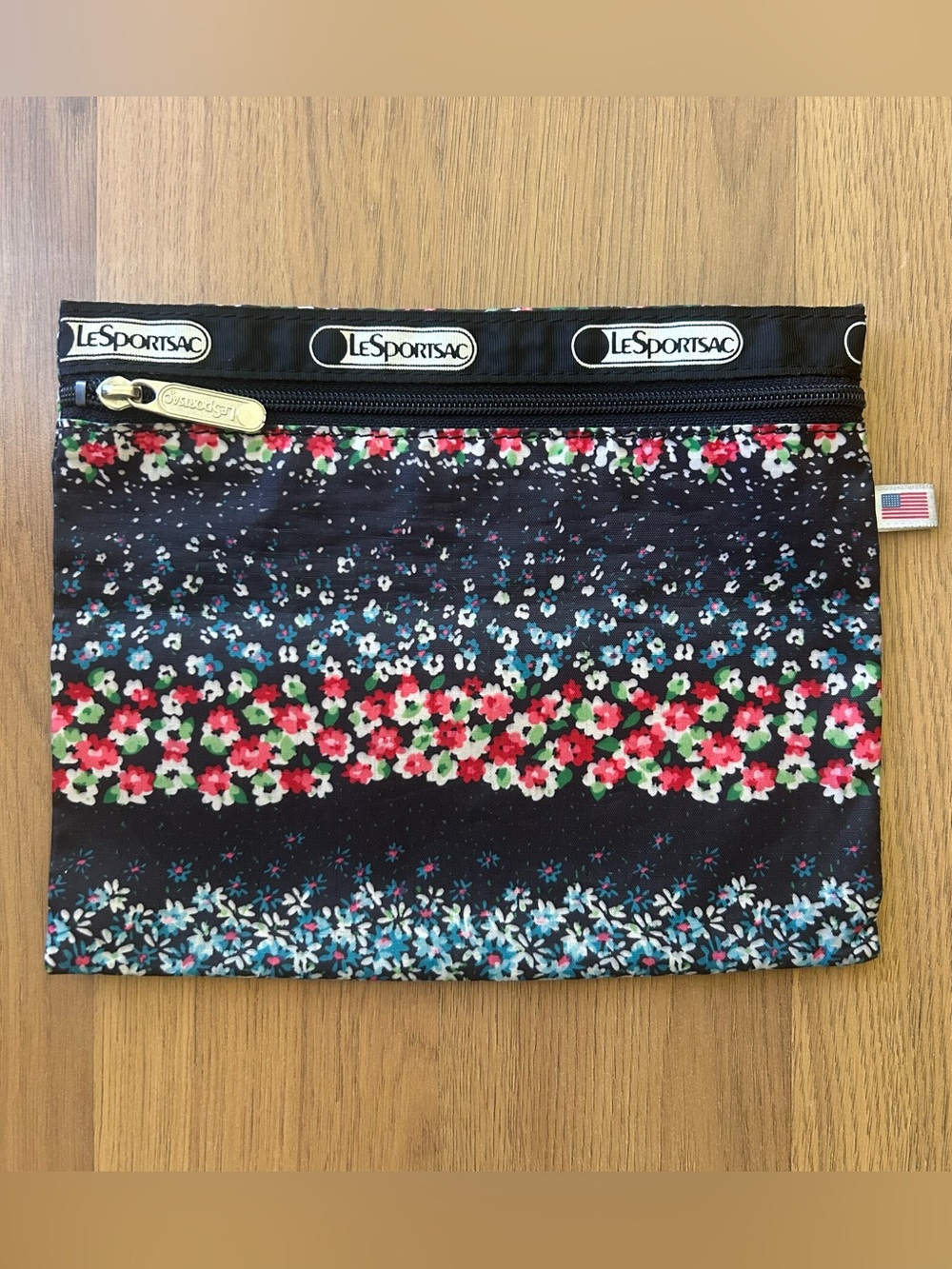 Lesportsac vintage multicolor floral zip pouch 8.75”x7” EUC